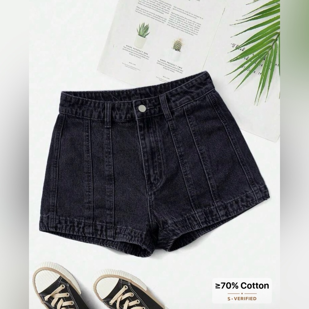 SHEIN Seam Detail Denim Shorts